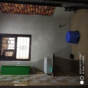 Living Room in 3.5 BHK Builder Floor at SS Southend Floors, South City 2 – for Rent