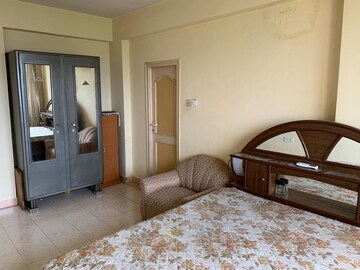 Bedroom in 2 BHK Apartment at Raheja Ankur Apartment, Goregaon West – for Rent