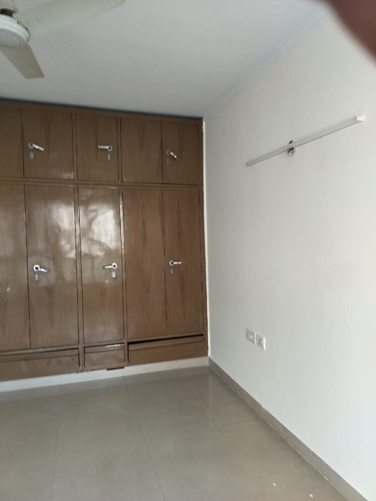 undefined, rof-aalayas 3 Bedroom 950 Sq.Ft. Apartment In Sector 102 Gurgaon 8748552