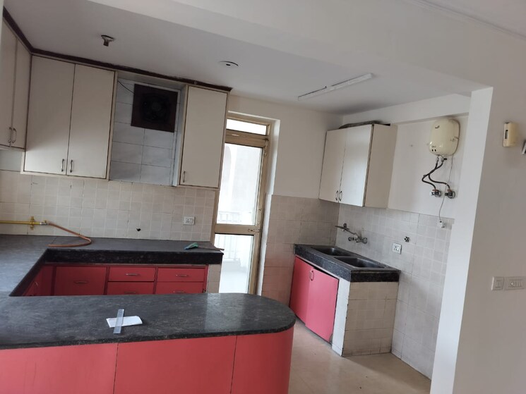 Kitchen, rof-aalayas 3 Bedroom 950 Sq.Ft. Apartment In Sector 102 Gurgaon 8748552