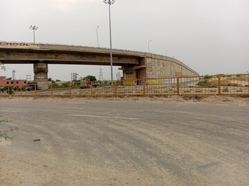  Plot – Exterior View View at Gwalior Road - for Sale