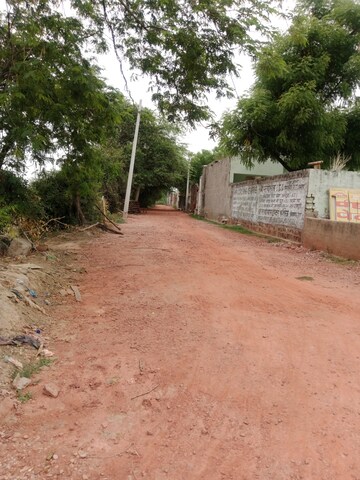 Plot Area in  Plot at Gwalior Road – for Sale