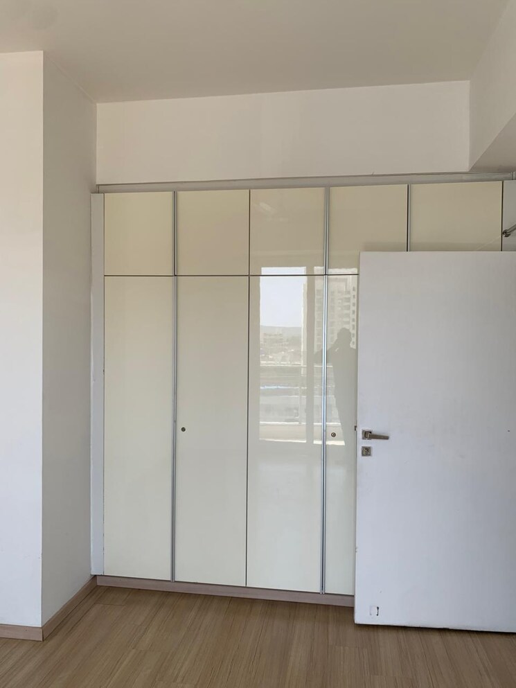 Room, dlf-the-primus 3 Bedroom 1818 Sq.Ft. Apartment In Sector 82a Gurgaon 8748517