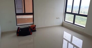 Furnished Amenities in 3 BHK Apartment at DTC Southern Heights, Joka – for Rent