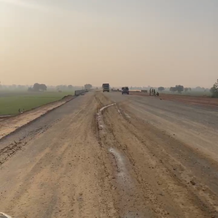 undefined, sector 21 yamuna expressway  444 Sq.Yd. Plot In Sector 21 Yamuna Expressway Greater Noida 8748581