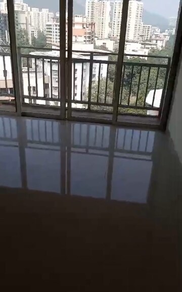 Room in 3 BHK Apartment at Cosmos Horizon Phase 2, Pokhran Road No Two – for Rent