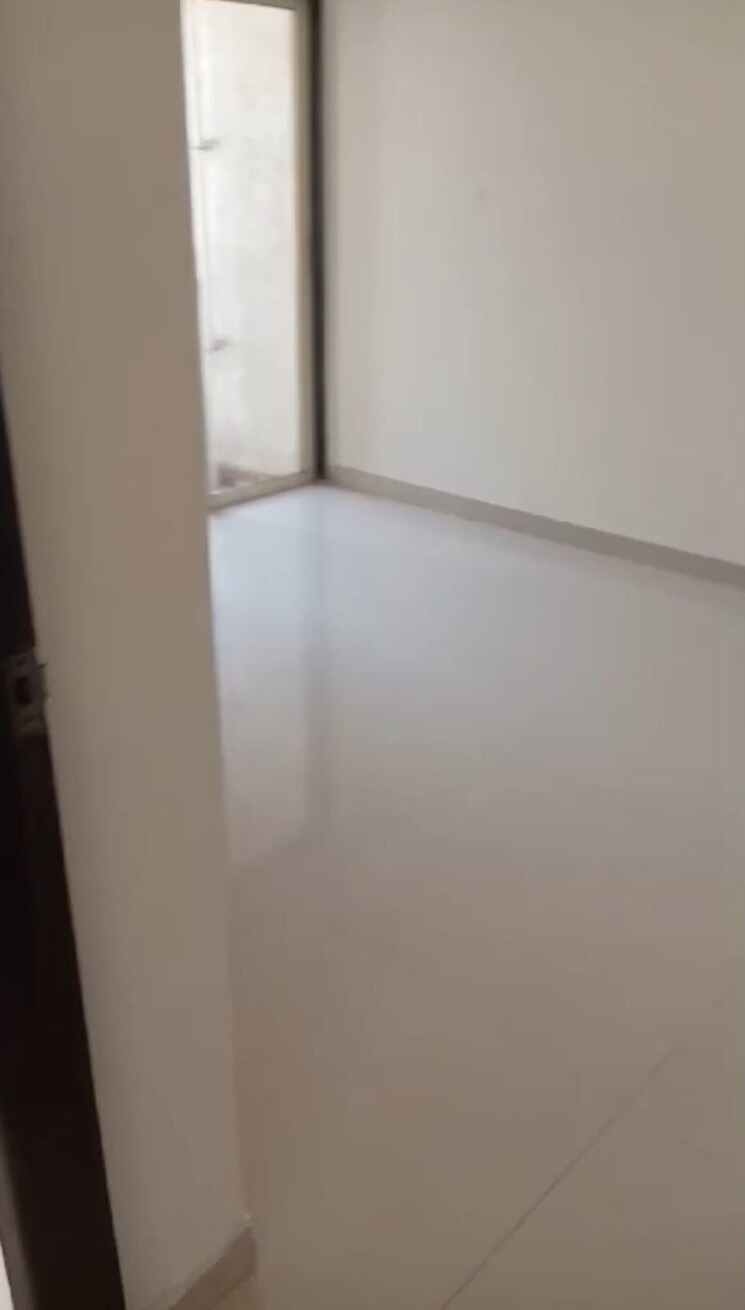 Room, cosmos-horizon-phase-2 3 Bedroom 986 Sq.Ft. Apartment In Pokhran Road No Two Thane 8748621