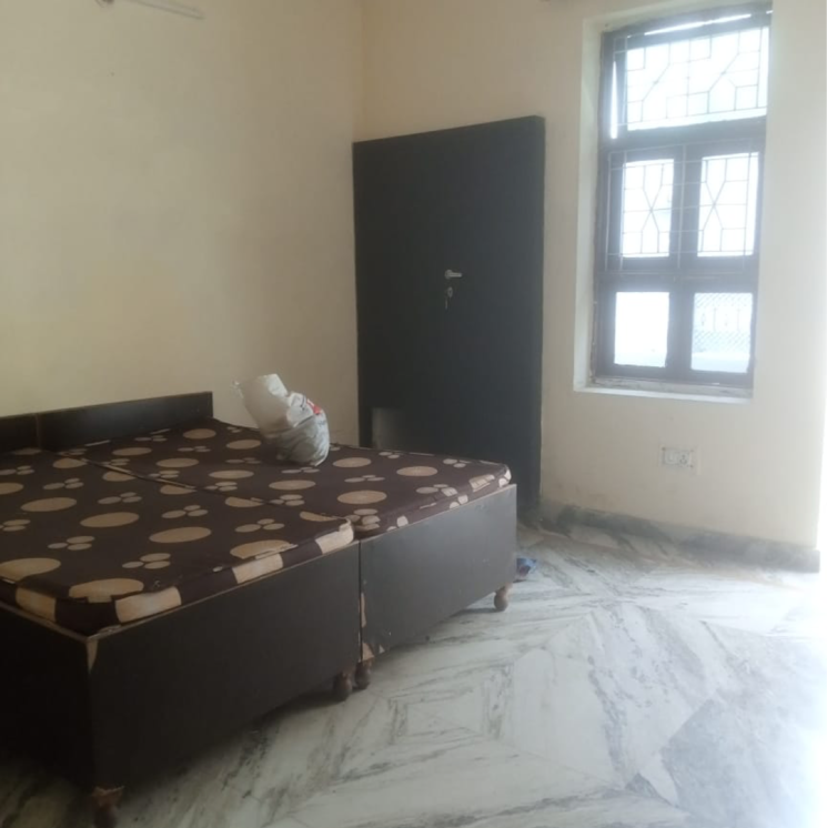 Bedroom, sector 21 1.5 Bedroom 700 Sq.Ft. Villa In Sector 21 Gurgaon 8748625