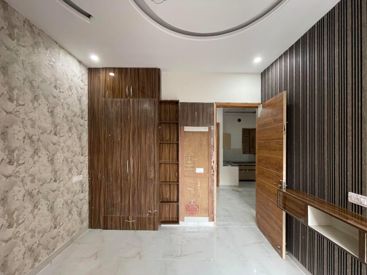 2 BHK Builder Floor For Rent in Kirshna Enclave 