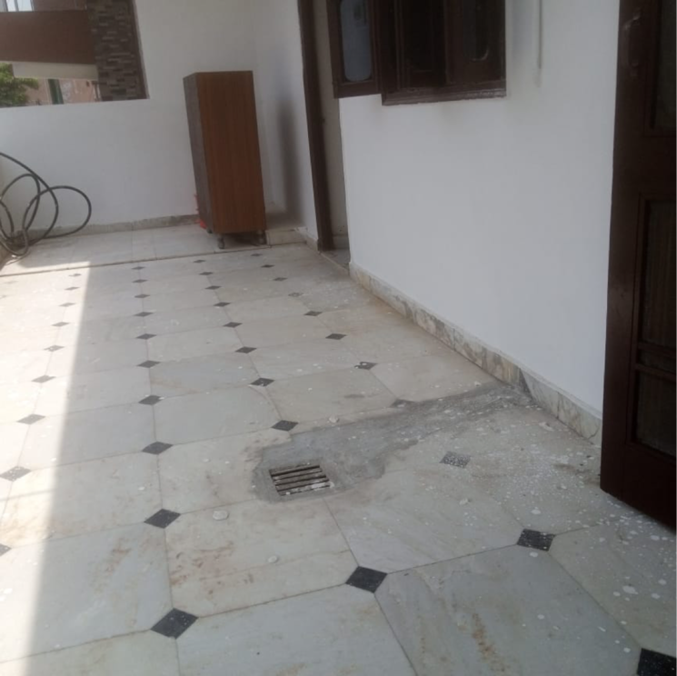 Room, sector 21 1.5 Bedroom 700 Sq.Ft. Villa In Sector 21 Gurgaon 8748625