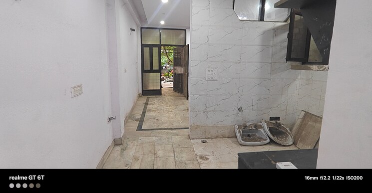 Bathroom, malviya nagar 3 Bedroom 1125 Sq.Ft. Builder Floor In Malviya Nagar Delhi 8748629