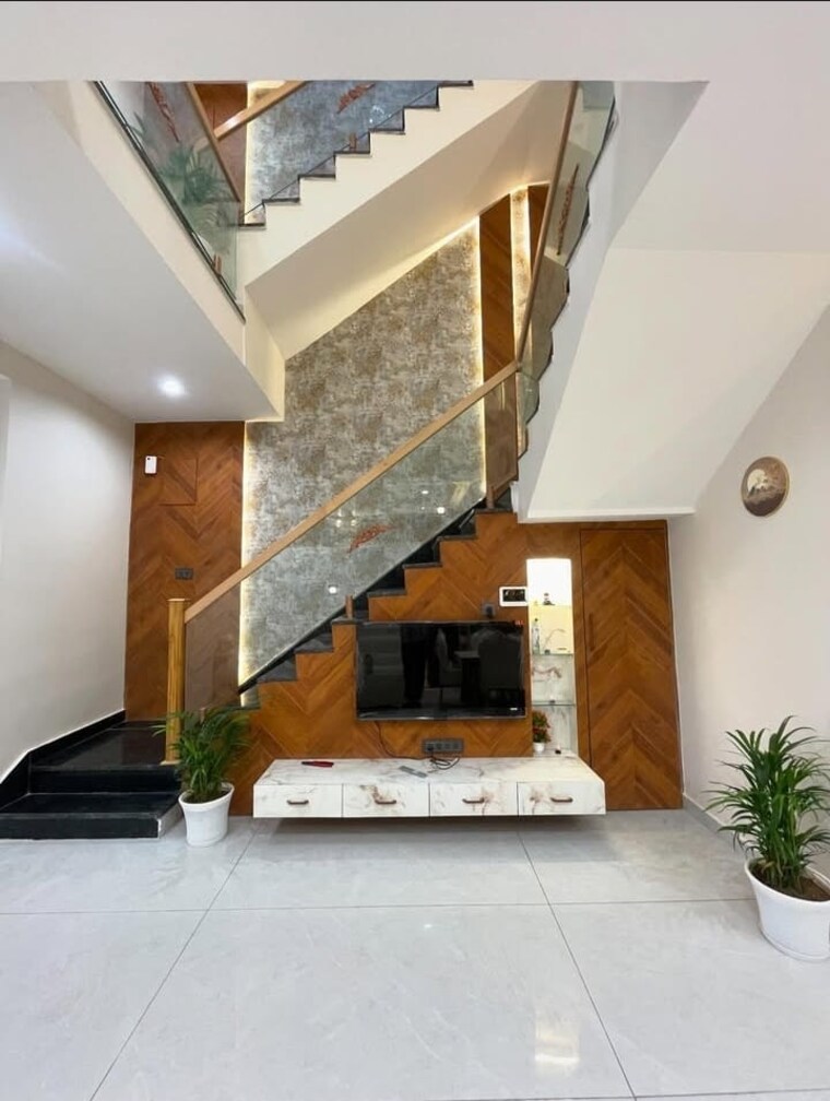 Kitchen, sector 29 3.5 Bedroom 3150 Sq.Ft. Builder Floor In Sector 29 Faridabad 8748628