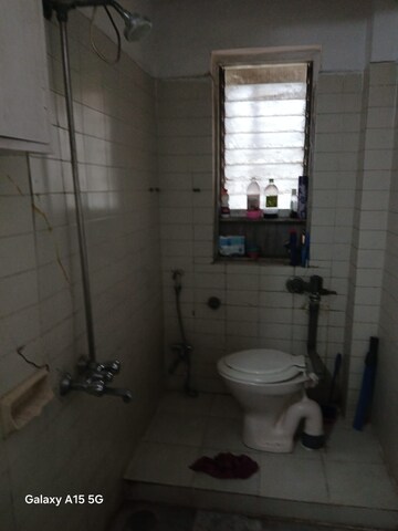 Bathroom in 1 BHK Apartment at Goregaon West – for Rent