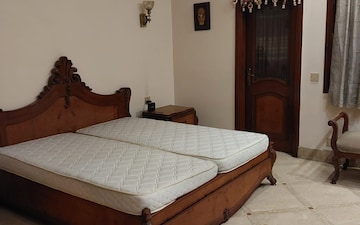 1 BHK Builder Floor For Rent in Sector 50