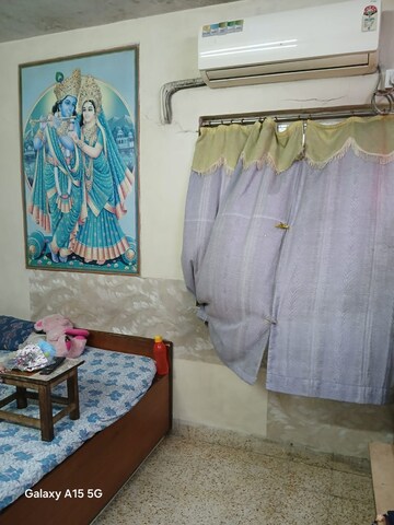Bedroom in 1 BHK Apartment at Goregaon West – for Rent