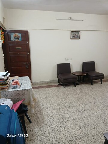 Living Room in 1 BHK Apartment at Goregaon West – for Rent