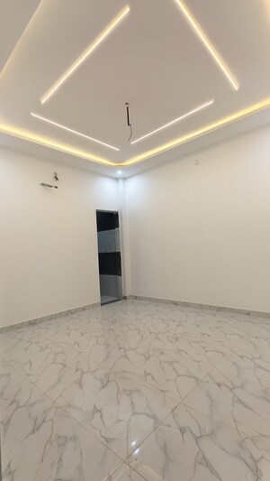 Master Bedroom in 3 BHK Independent House at Matiyari – for Sale