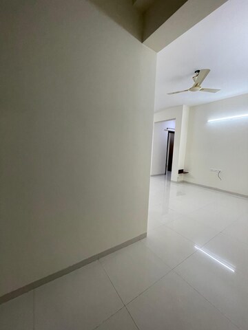 Room in 2 BHK Apartment at Bren Champions Square, Sarjapur Road – for Rent