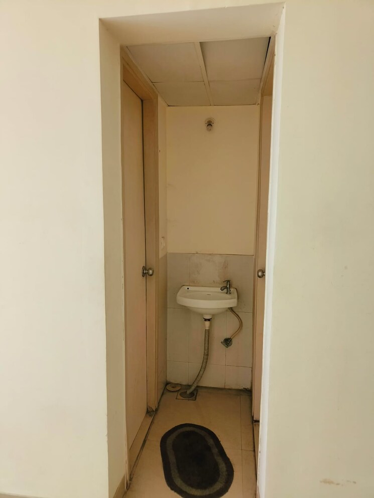 Bathroom, lodha-crown-taloja-quality-homes 1 Bedroom 430 Sq.Ft. Apartment In Dombivli East Thane 8748632