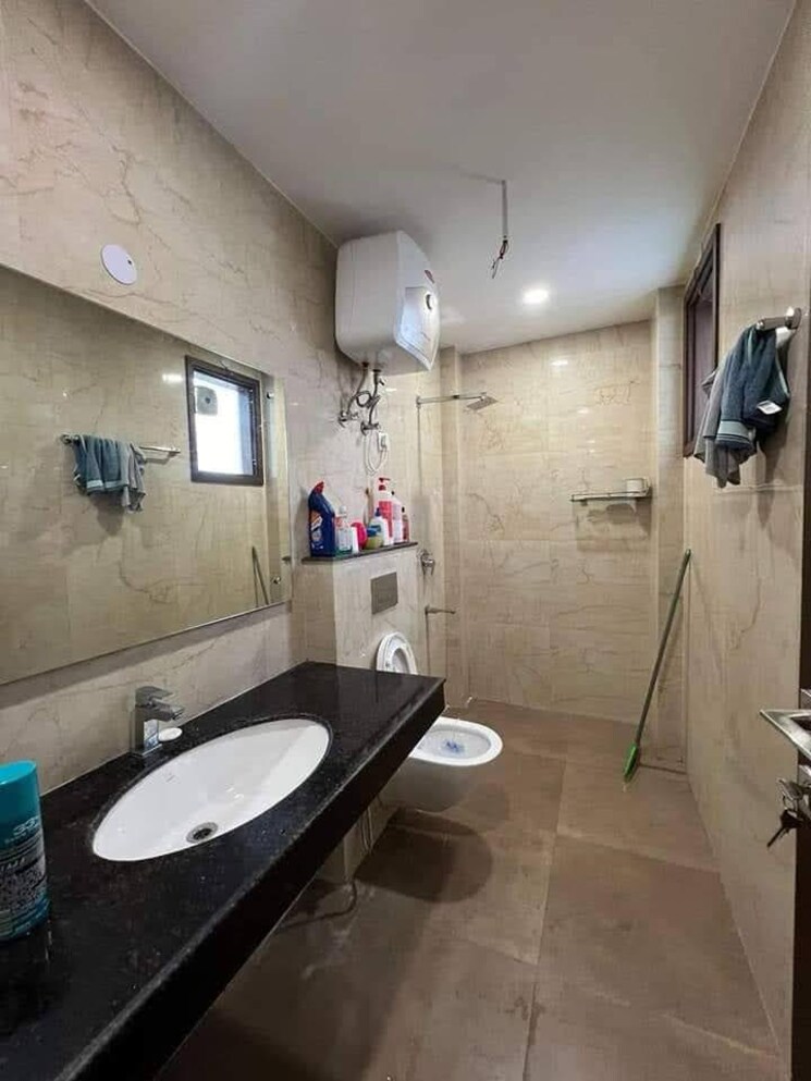 Master Bedroom, indiabulls-centrum-park 4 Bedroom 2875 Sq.Ft. Apartment In Sector 103 Gurgaon 8748701