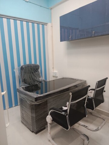 Team Area in  Office Space at Gaur City Mall, Sector 4 Greater Noida – for Rent