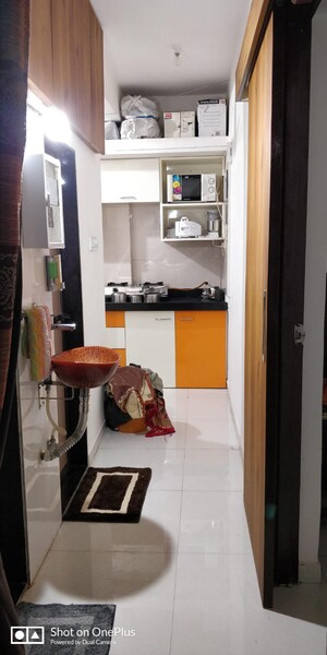 Furnished Amenities in 1.5 BHK Apartment at Bhaskar Colony – for Sale