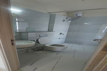 Team Area in 2.5 BHK Apartment at The Wadhwa The Address Vista, Ghatkopar West – for Sale