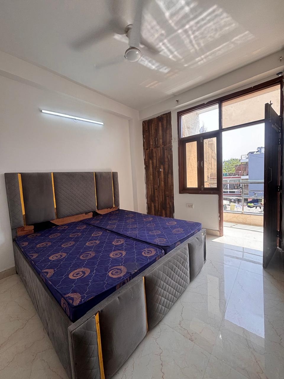 2.5 BHK Apartment For Rent in Saket Court Residential Complex