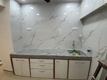 Master Bedroom in 2 BHK Apartment at Malad East – for Rent
