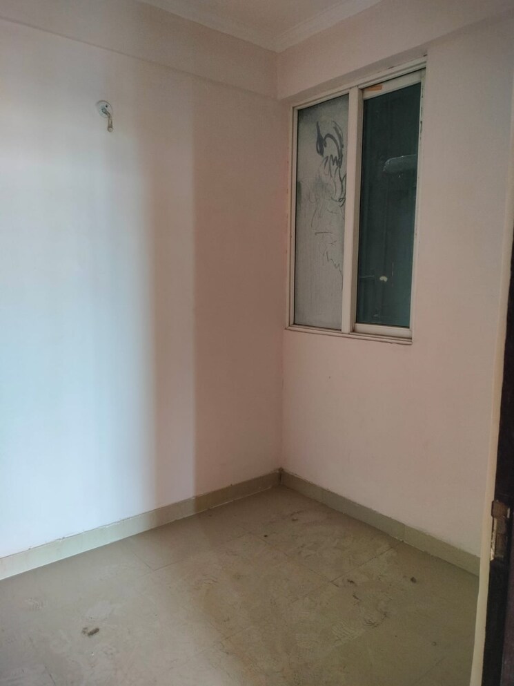 Room, amrapali-golf-homes 3 Bedroom 1115 Sq.Ft. Apartment In Sector 4 Greater Noida Greater Noida 8748779