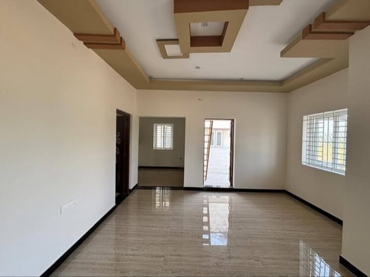 Room, sector 20 3.5 Bedroom 2250 Sq.Ft. Builder Floor In Sector 20 Faridabad 8748785