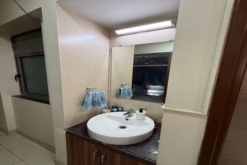 Team Area in 2 BHK Apartment at The Wadhwa The Address Vista, Ghatkopar West – for Sale