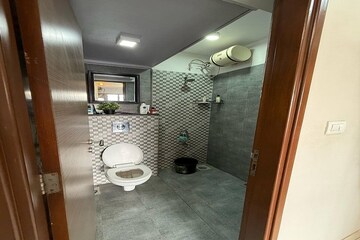 Bathroom in 2 BHK Apartment at The Wadhwa The Address Vista, Ghatkopar West – for Sale