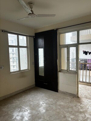 Room in 2 BHK Apartment at MGI Gharaunda, Raj Nagar Extension – for Sale