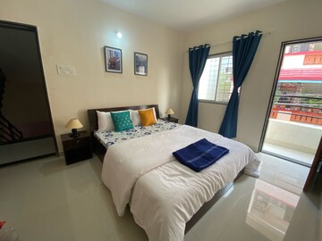 Bedroom in 2 BHK Builder Floor at Sector 51 – for Rent
