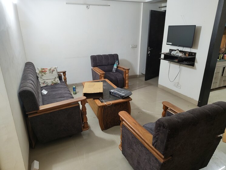 Living Room, jaypee-greens-kosmos 2 Bedroom 950 Sq.Ft. Apartment In Sector 134 Noida 8748896