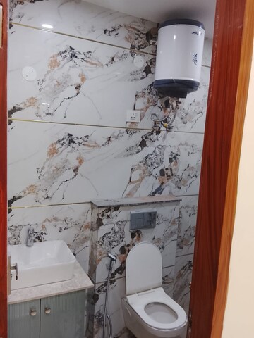 Attached Bathroom in 2.5 BHK Apartment at Saket Court Residential Complex, Pushp Vihar – for Rent