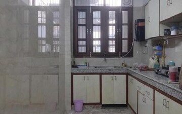 3 BHK Builder Floor For Rent in Sector 52