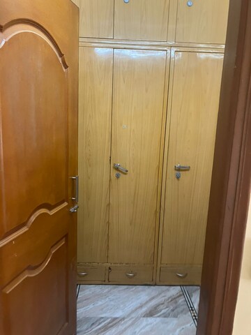Furnished Amenities in 3 BHK Builder Floor at Sector 57 – for Rent