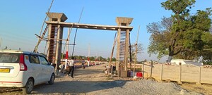  Plot – Exterior View View at Gosainganj - for Sale