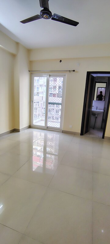 2 BHK Apartment For Sale in Gaurs Siddhartham, Siddharth Vihar
