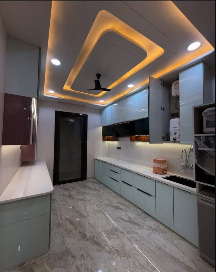 Kitchen, sector 30 3 Bedroom 3150 Sq.Ft. Builder Floor In Sector 30 Faridabad 8748950