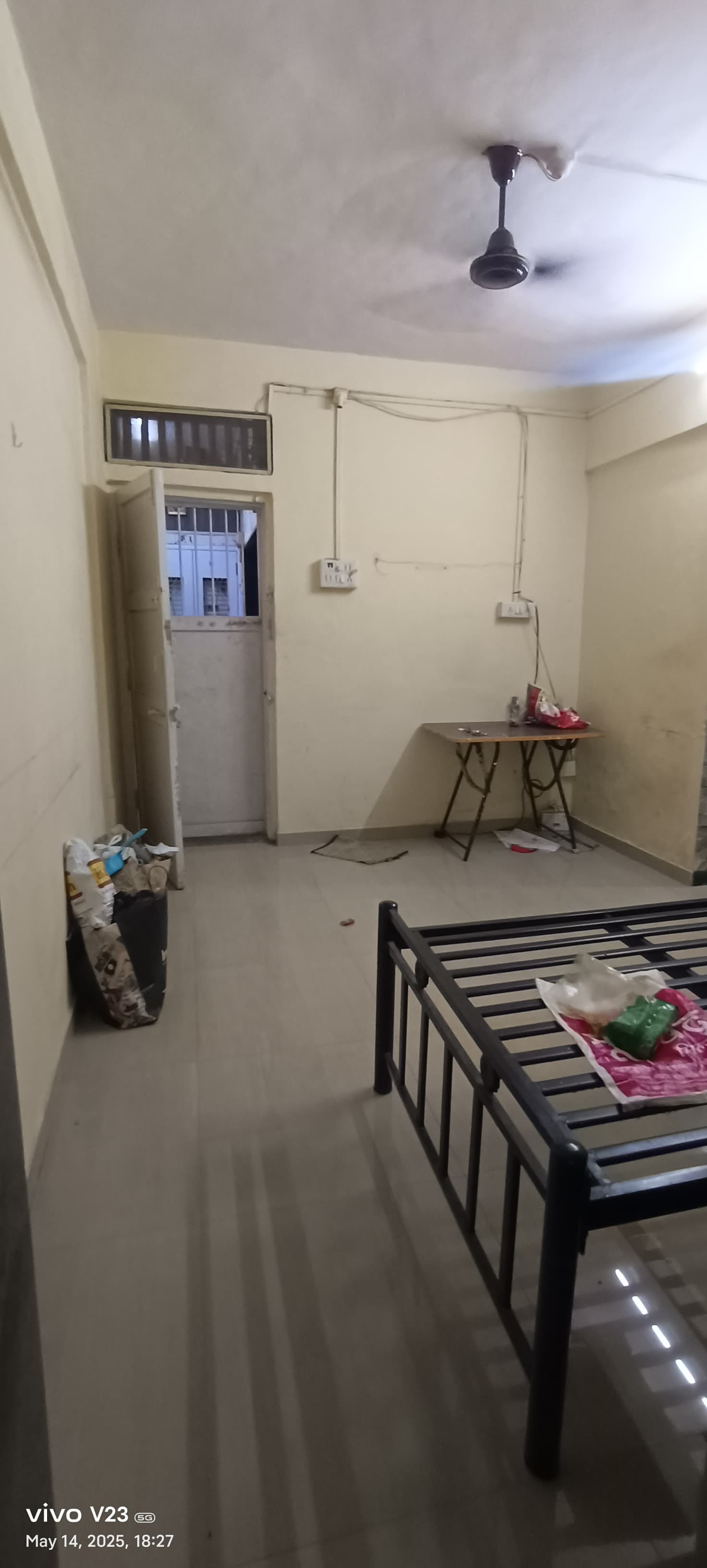 1 BHK 400 Sq.Ft. Apartment in Vasundhara CHS Gokuldham