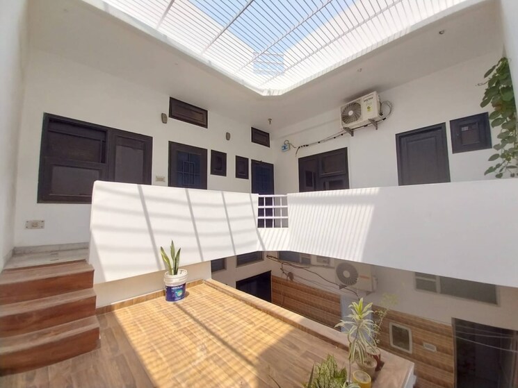 Other, sector 19 4 Bedroom 180 Sq.Yd. Independent House In Sector 19 Faridabad 8749004