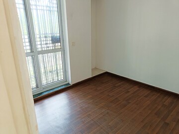 Room in 3 BHK Builder Floor at BPTP Elite Floors, Sector 83 – for Sale