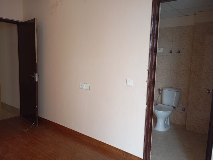 Room, amrapali-dream-valley 2 Bedroom 805 Sq.Ft. Apartment In Tech Zone 4 Greater Noida Greater Noida 8749009