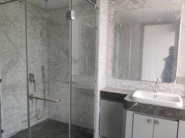 Bathroom in 5 BHK Apartment at Rustomjee Crown, Prabhadevi – for Rent