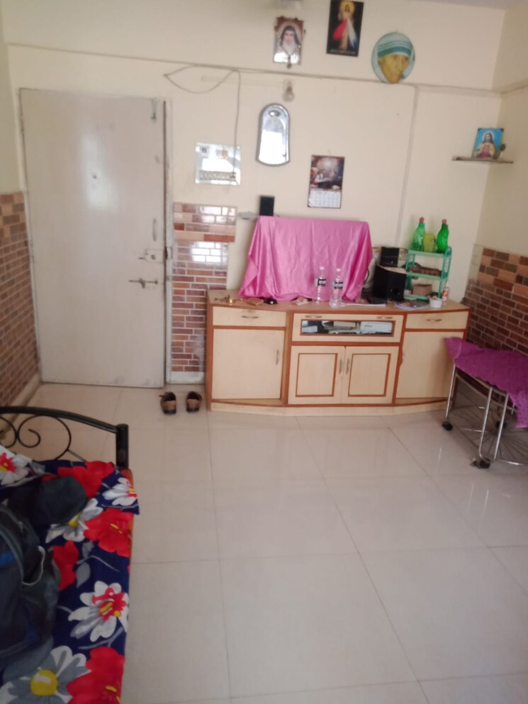 Room, tribhuvan-jyoth 1 Bedroom 580 Sq.Ft. Apartment In Dombivli West Thane 8749080