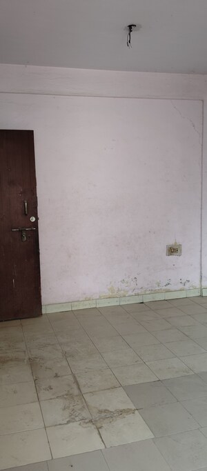 Room in 2 BHK Apartment at Evershine Nagari, Vasai East – for Sale