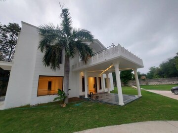 6 BHK Villa For Rent in Chattarpur